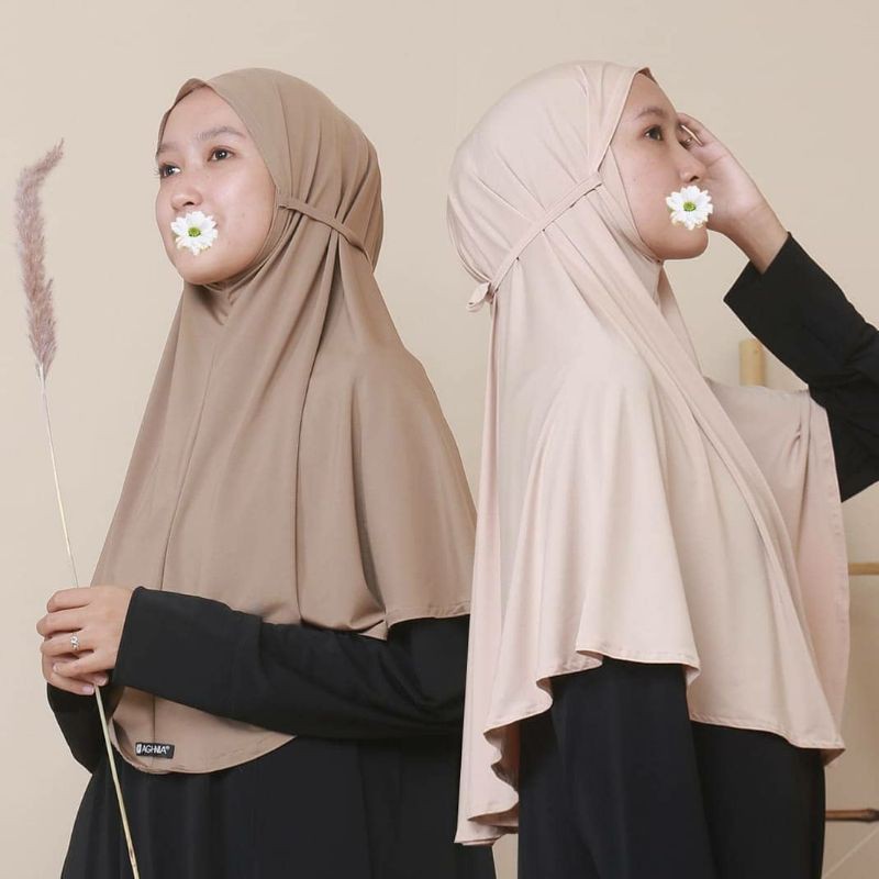 Aghnia Hijab Kumara