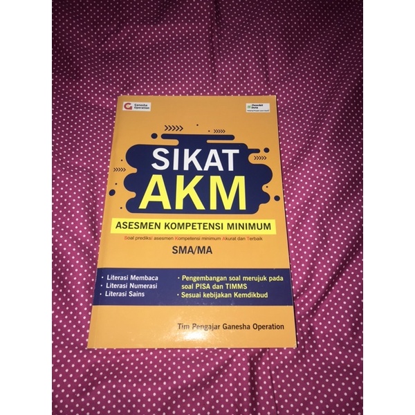 preloved buku AKM kelas 12 by ganesha operation