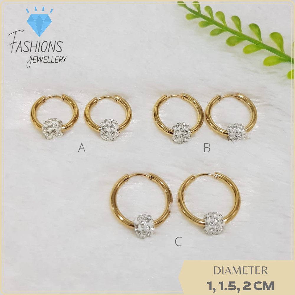 Anting gipsy Titanium bandul permata