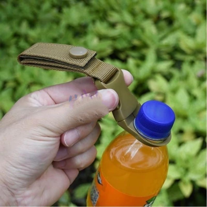 Carabiner Gantungan Botol Minum Dengan Klip Pengait Botol Air Mineral Buckle Bottle Alat Naik Gunung