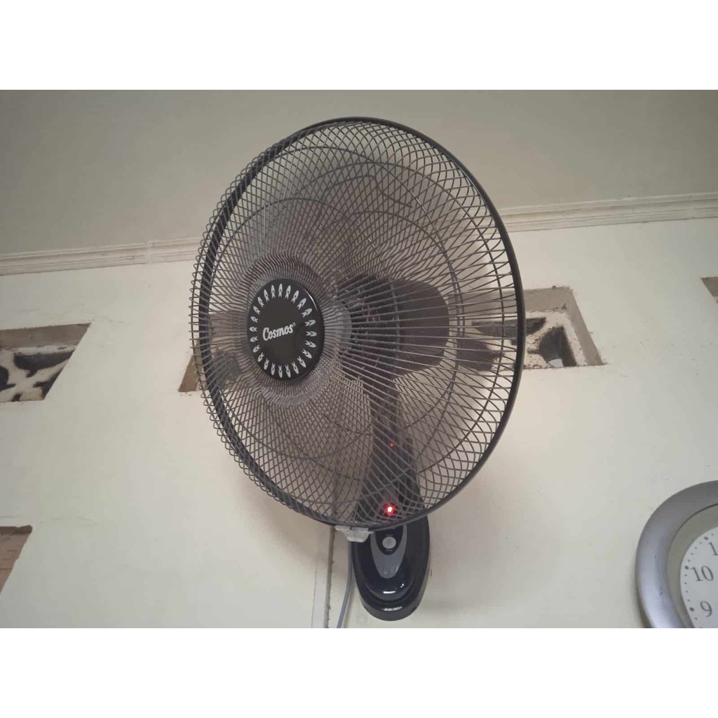 Cosmos Kipas Dinding Remote Wall Fan 16-WFGR 16WFGR 16 WFGR 16 Inch dengan Remote HITAM