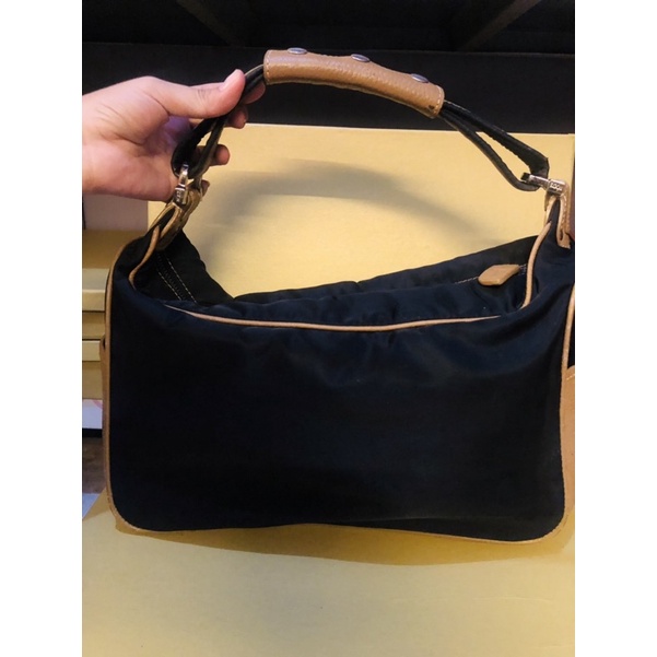 tas wanita merk tods preloved warna hitam cream