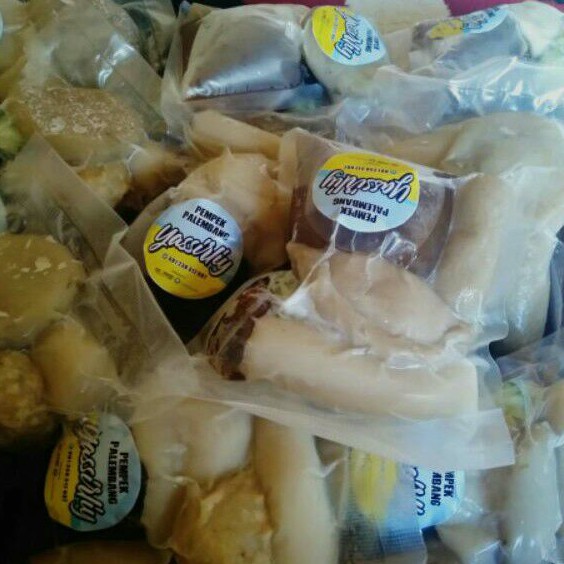 

pempek frozen pempek palembang yassirliy mix