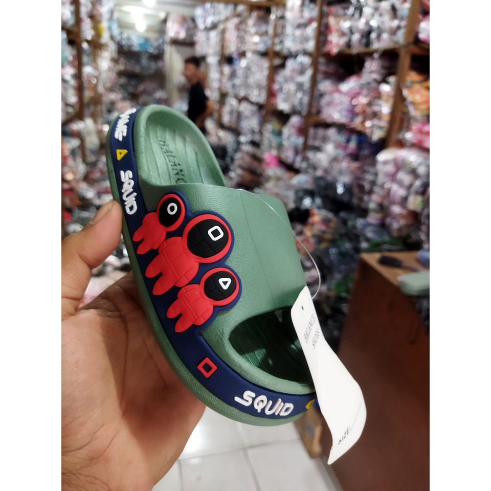 SANDAL SELOP ANAK KARAKTER SEQUID GAME BALANCE 2222-4 SIZE 24-35 SANDAL SELOP ANAK KARAKTER SQUID GAME