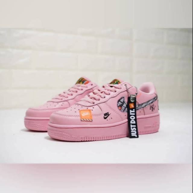 Sepatu Nike Air Force 1 Just Do It PINK