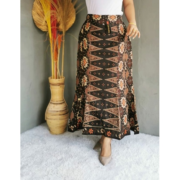 Rok Panjang Batik premium