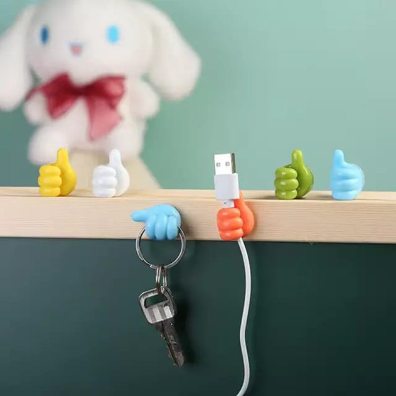 Gantungan Cable Clip Wire Cord Bentuk Tangan Imut