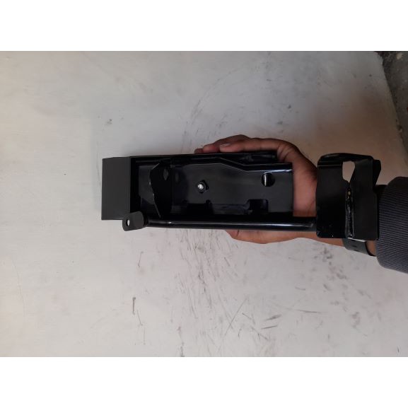 TOOLBOX KAWASAKI KLX ORIGINAL BEKAS COPOTAN MOTOR