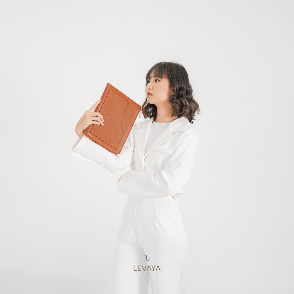 LEVAYA Legia Tablet Sleeve - iPad 11 inch - 6 Colours