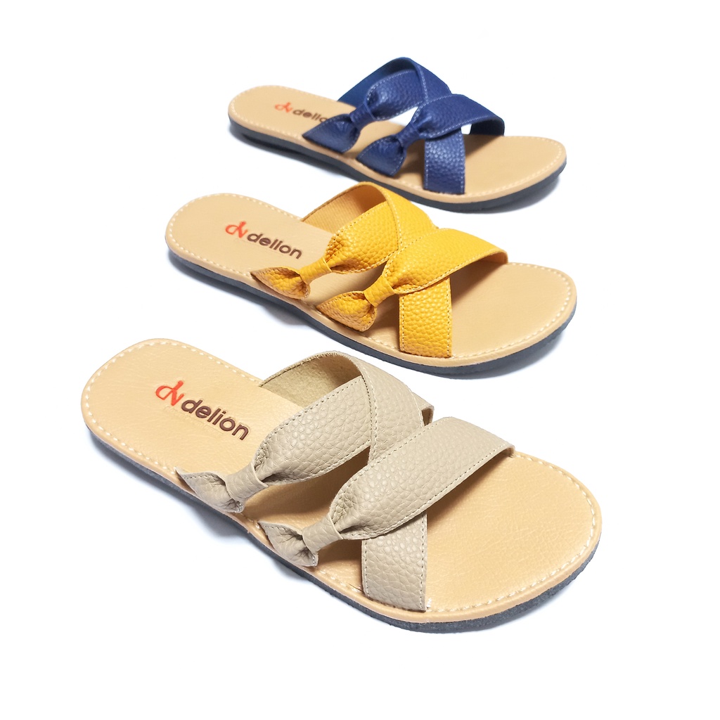 Sandal Slop Wanita Kekinian Cantik Sol Karet Flat Anti Slip Kulit Sintetis Motif Kulit Jeruk Sandal 