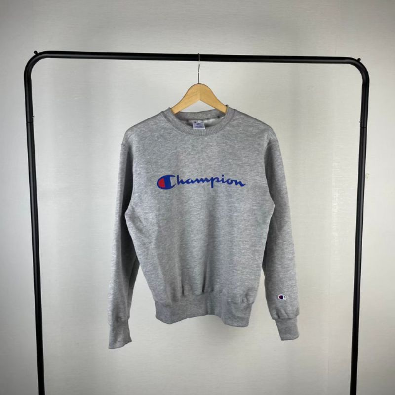 CREWNECK CHAMPION SCRIPT LOGO