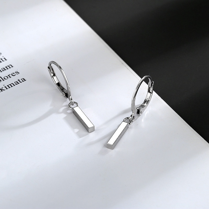 Roselife 1 Pasang Anting Bulat Geometri Warna Silver Untuk Unisex / Pria / Wanita