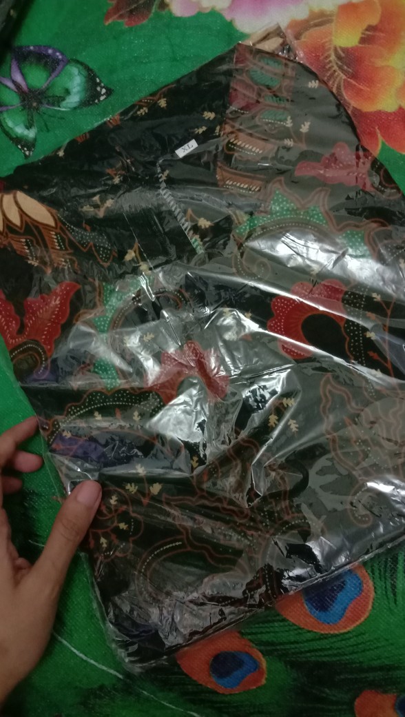 Batik Couple Keluarga Sania Ruffle Ori Ndoro Jowi Dnt Motif Kupu Kuning