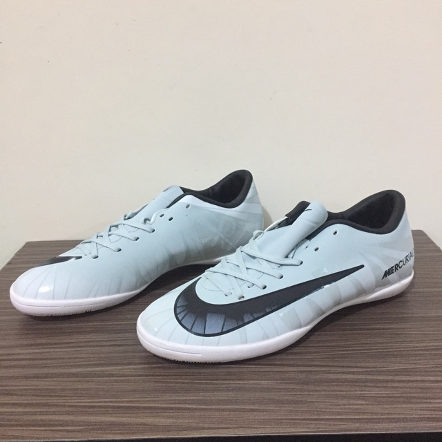 SEPATU FUTSAL NIKE MERCURIAL VICTORY VI CR7 BRILLIANCE WHITE IC