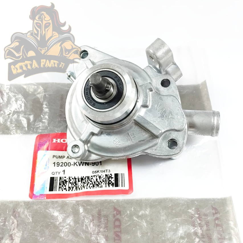 WATER PUMP WATERPUMP ASSY KOMPLIT HONDA AHM KVB KUALITAS ASLI ORIGINAL HONDA AHM PRESISI TODAK BOCOR BAHAN BERKUALITAS POMPA TERATUR BERFUNGSI DENGAN BAIK DAN DIJAMIN AWET VARIO 125 ESP VARIO 150 ESP VARIO 125 TECHNO VARIO 125 LED VARIO 150 LED