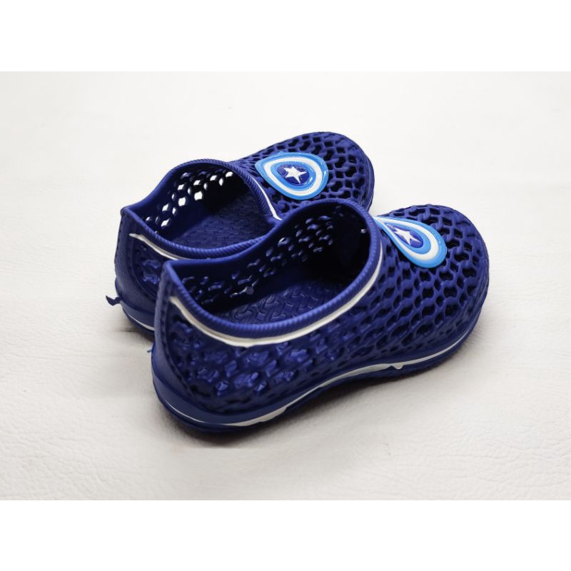 SANDAL SELOP BALACA MOTIF CAPTAIN AMERIKA / SANDAL BAIM ANAK-ANAK / SANDAL BAIM BABY ANAK / SEPATU SLIP ON JARING MOTIF ANAK CAPTAIN AMERIKA / SANDAL BAIM SLIP ON ANAK /SANDAL BALACA TERLARIS / FASHION ANAK-ANAK / SANDAL KARET /SANDAL TRENDY / SANDAL ANAK