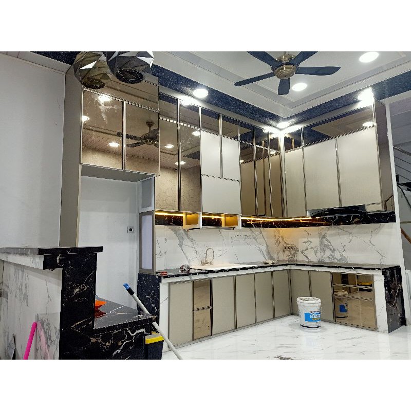 kitchen set aluminium