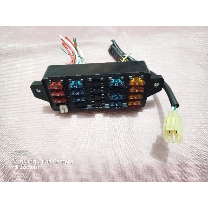fuse box sekring mobil UNIVERSAL