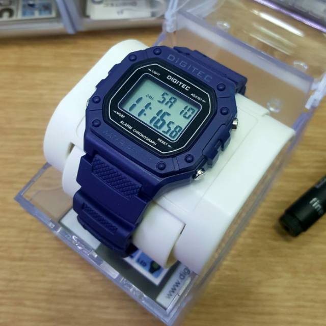 Jam Tangan Sporty Pria Digitec WaterProof