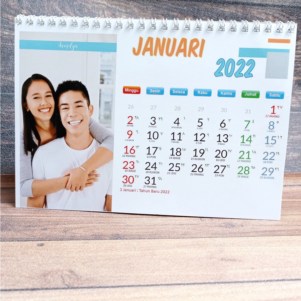 Jual Kalender Meja Duduk 2023 Landscape Custom A5 7 Lembar Shopee Indonesia 