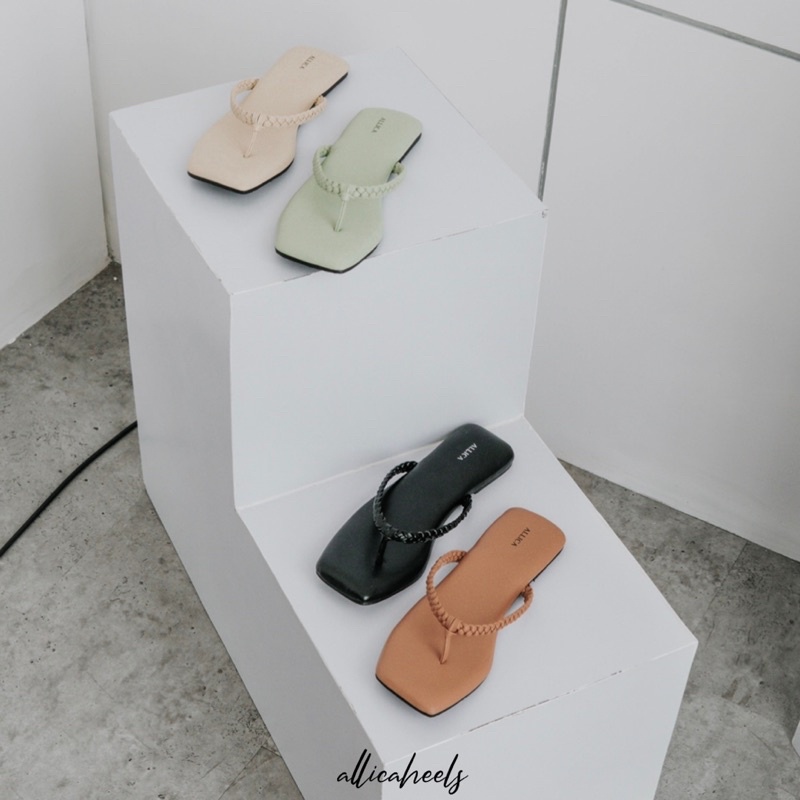 ALLICA KIARA SANDAL wanita