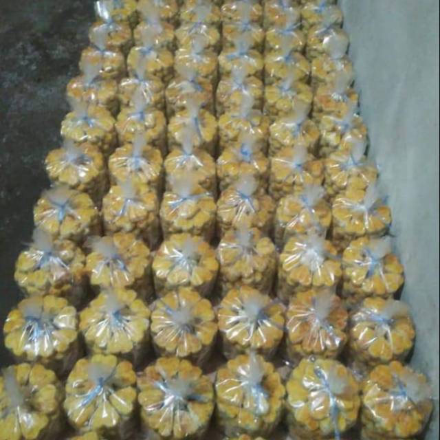 

Kue kacang