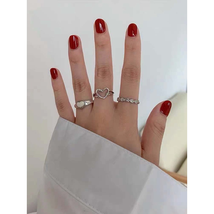 Set Cincin Jari Bentuk Hati Warna Silver Gaya Retro Untuk Wanita