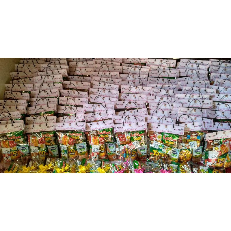 

bingkisan ulang tahun