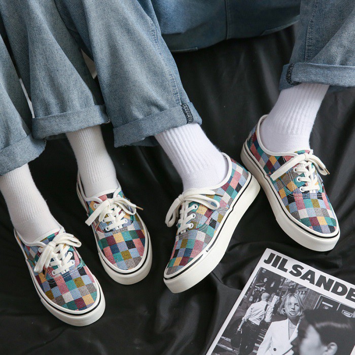 COD BAYAR DITEMPAT!!! Plaid Canvas Sneakers (With Box)