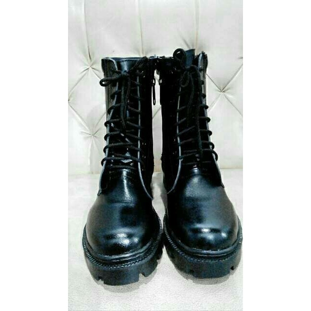 Sepatu PDL Kulit Sintetis