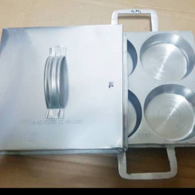 Cetakan Martabak Mini lubang 4