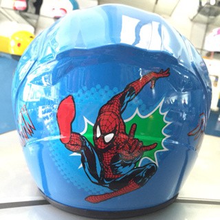Helm anak Spiderman