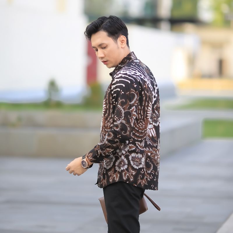 BATIK BOLO DEWO Motif Janoko Hem Atasan Kemeja Baju Batik Pria Lengan Panjang