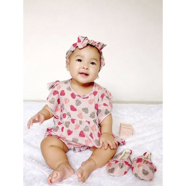 Setelan Baju Bayi Newborn Sienna Set by Little Koda