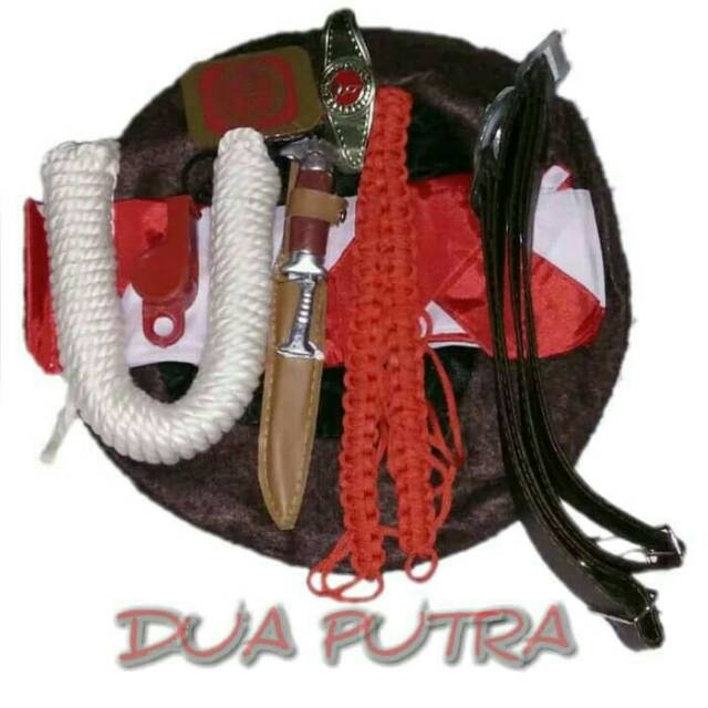 PERLENGKAPAN ALAT PRAMUKA PENGGALANG SD