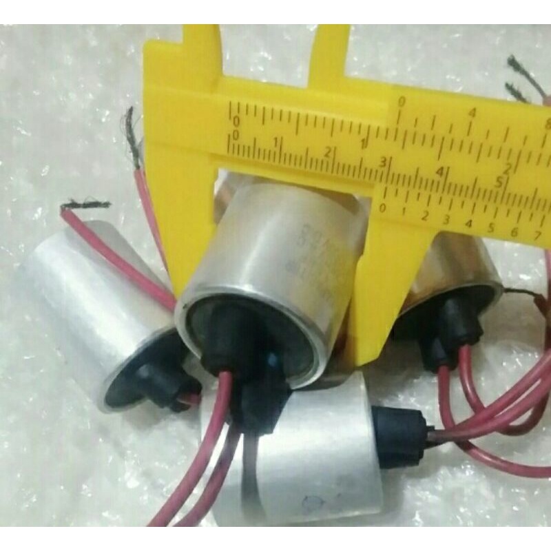 CAPACITOR - CAP : 1,5UF - W. V : 350V. AC - T. V : 1000V. DC