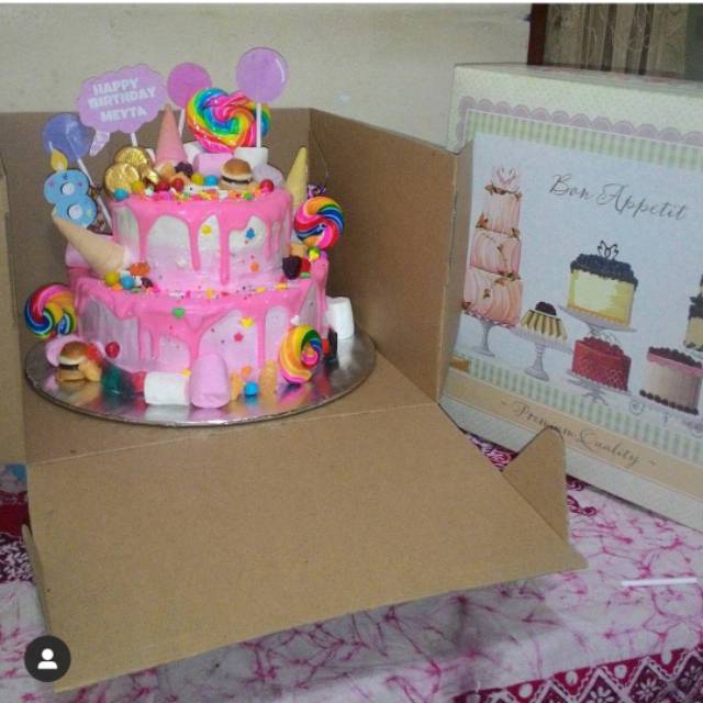 

KUE ULANG TAHUN, BIRTHDAY CAKE, CUSTOM CAKE,