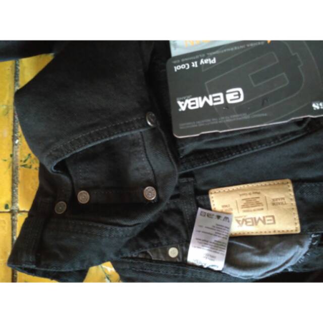 Celana jeans panjang emba ori