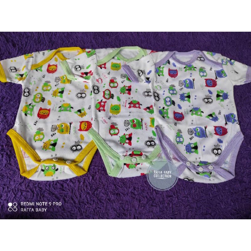 JUMPER BAYI PUTIH MOTIF