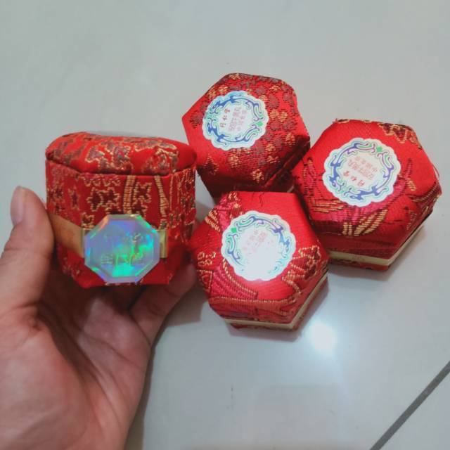 

Angkung Yen