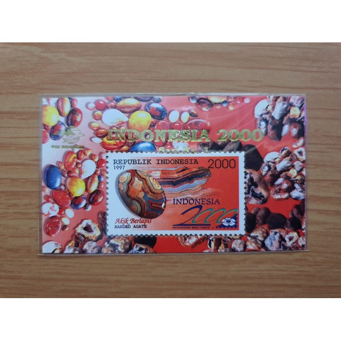 

Prangko Indonesia Souvenir Sheet - SS145 Batu Mulia Seri #1 1997