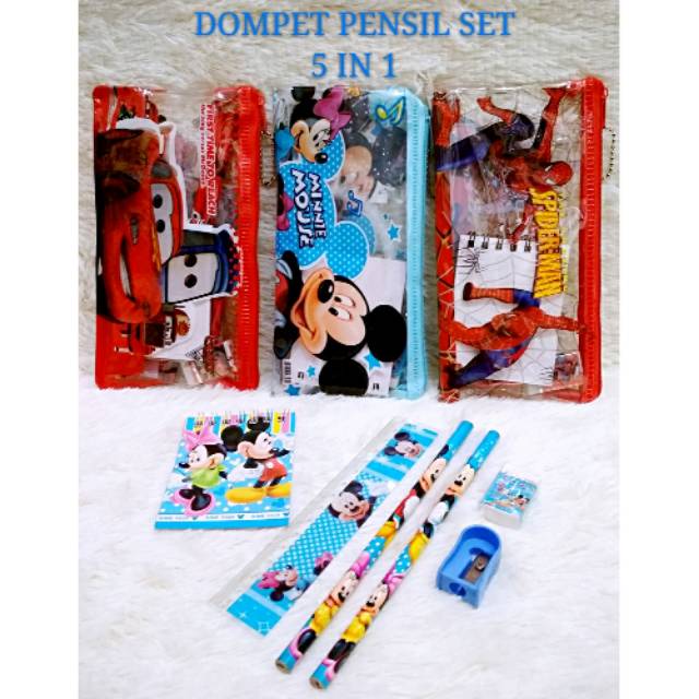 

DDOMPET PENSIL SET 5 IN 1 / SOUVENIR
