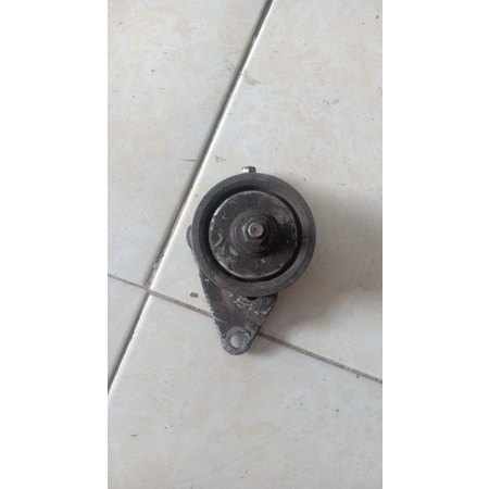Pulley puli tensioner Fanbelt Ac Ferio genio estilo Bekas