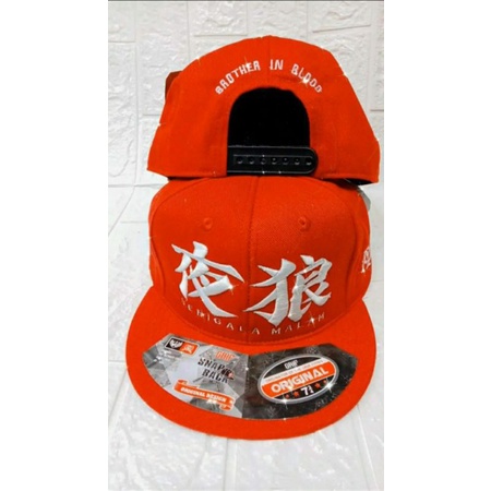 TOPI SNAPBACK SERIGALA MALAM RED