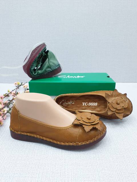 Sepatu wanita Clarks bunga YC-9888 woman