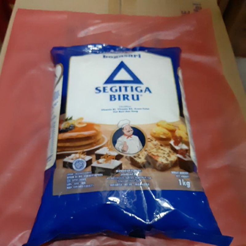 

tepung terigu segitiga premium uk1kg