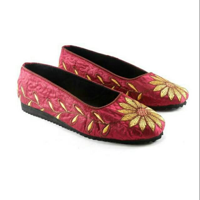 Flat Shoes Bordir Matahari Maroon