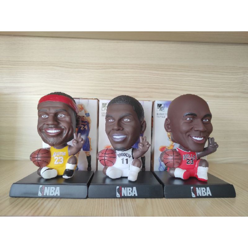 Pajangan Dashboard Mobil NBA Basketball Bobble head Kepala goyang Jordan Irving James Basket