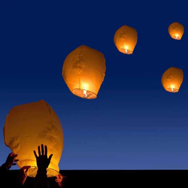 Lampion Terbang Sky Lantern Lantera Terbang Party New Year Tahun Baru Imlek Natal Out Bound Lampion Make A Wish Besar Grosir