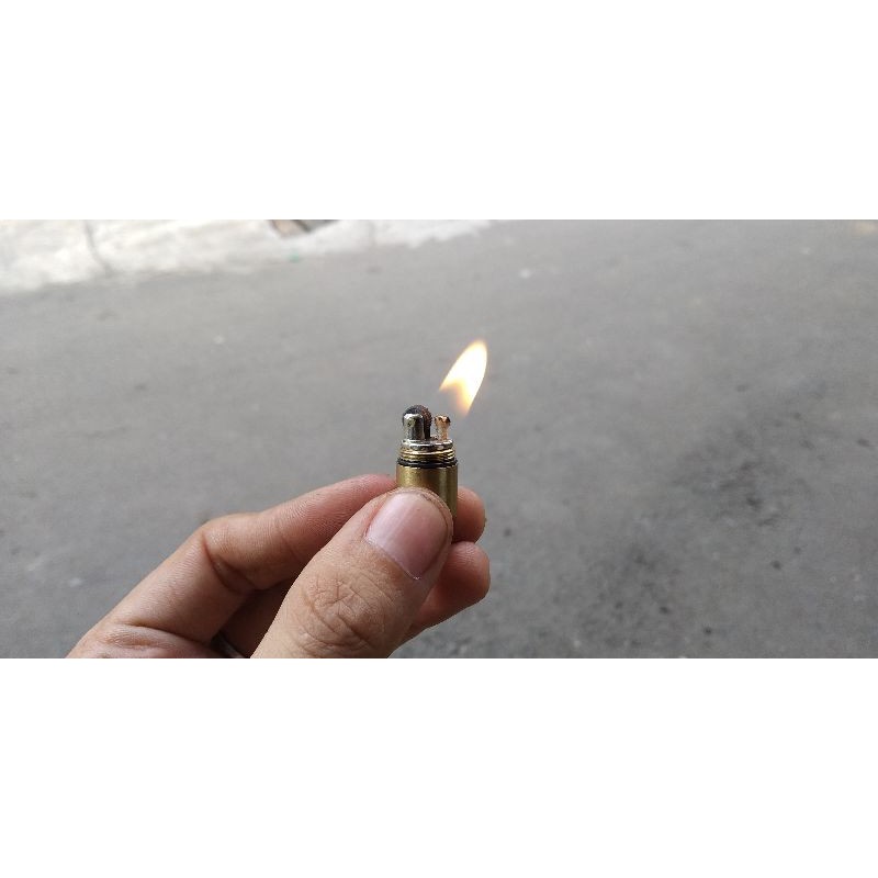 Korek api mini